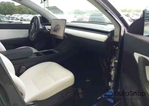 2022 Tesla Model Y Long Range Dual Motor All-Wheel Drive из США, поврежденный, VIN 7SAYGDEE4NF450434